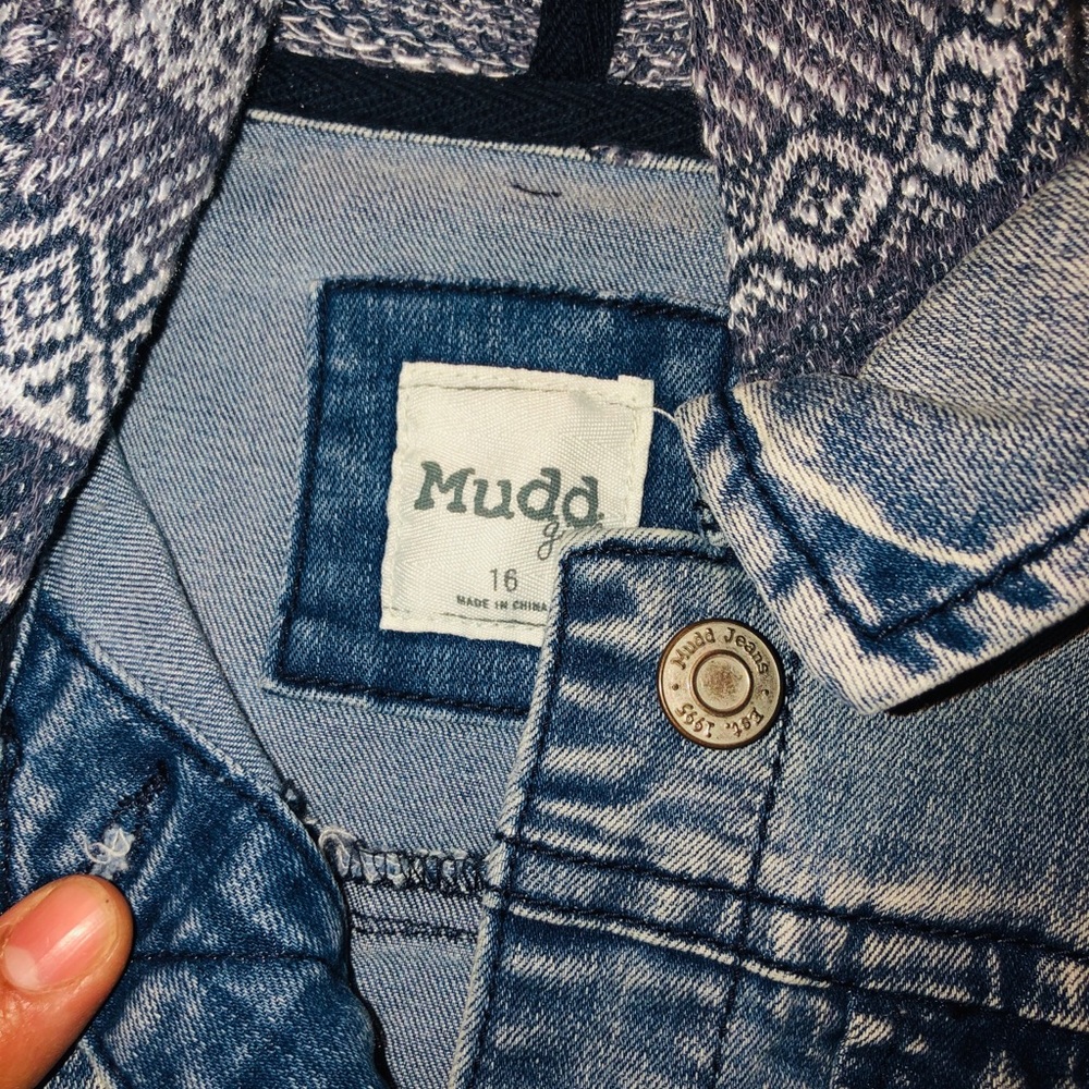 Jean Jacket - Picture 3 of 5